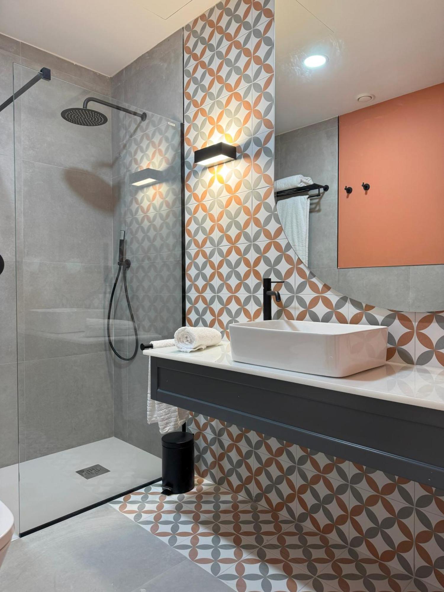 Itc Madrid By Soho Boutique Hotell Exteriör bild