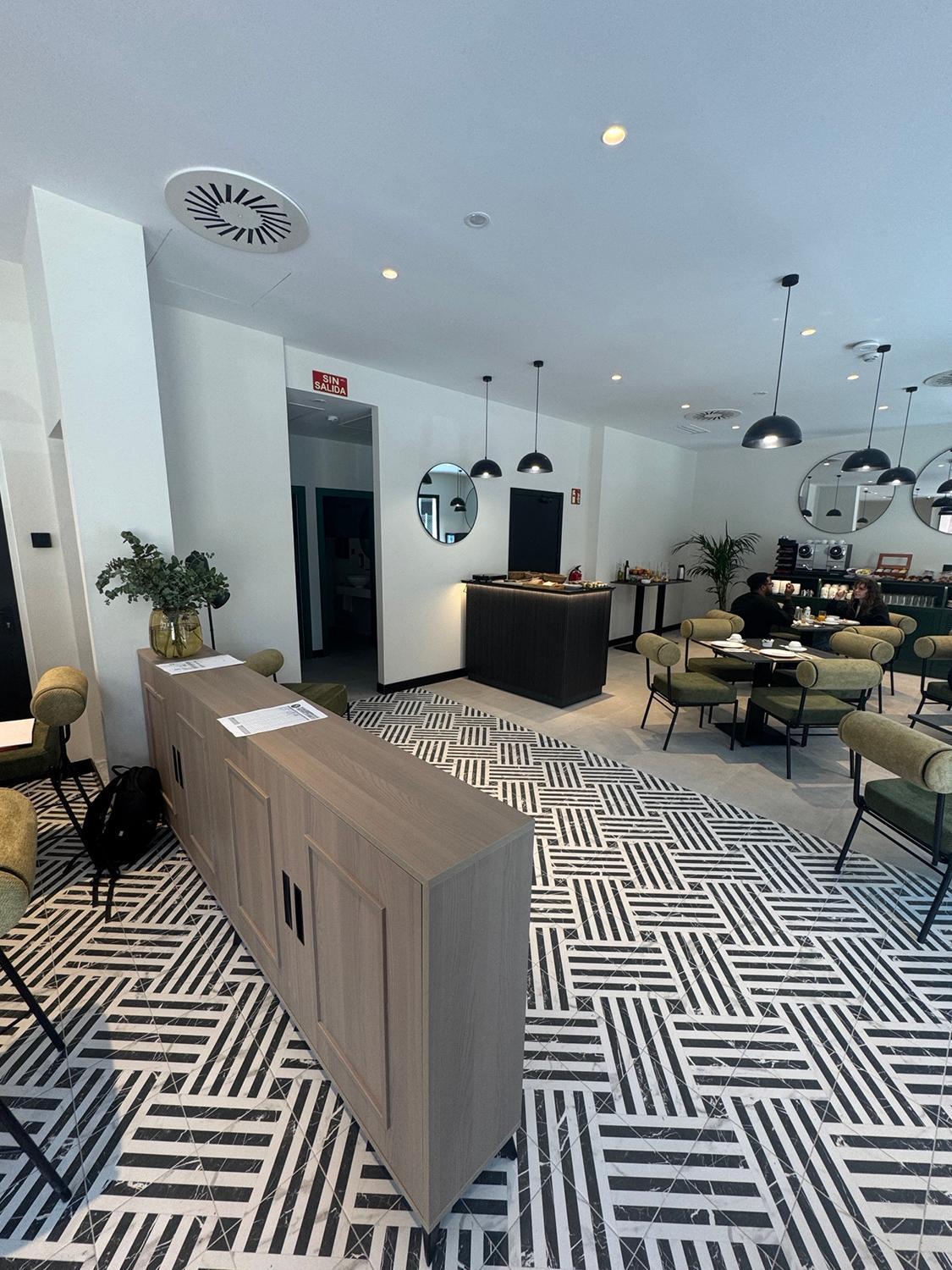 Itc Madrid By Soho Boutique Hotell Exteriör bild
